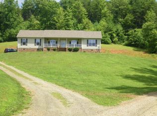 15 Shady Ln, Stuart, VA 24171