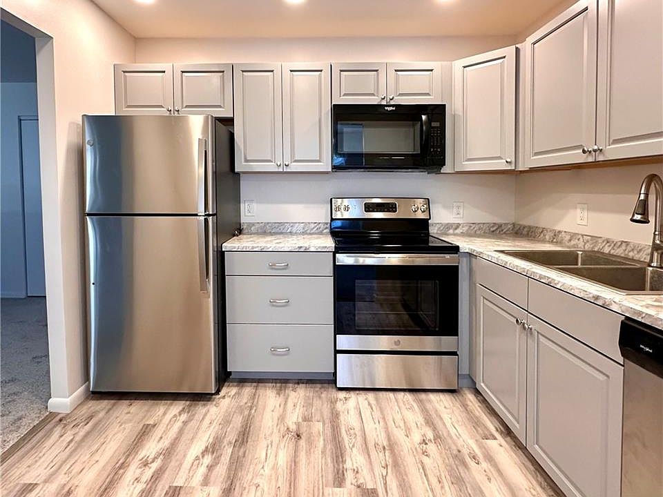 18 Scarborough Lane UNIT A, Wappingers Falls, NY 12590 MLS H6309499