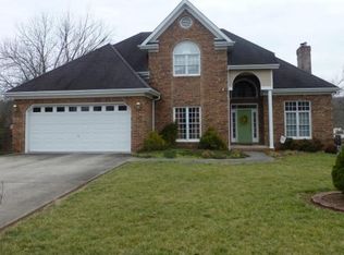 2013 Buckingham Ct, Kingsport, TN 37660
