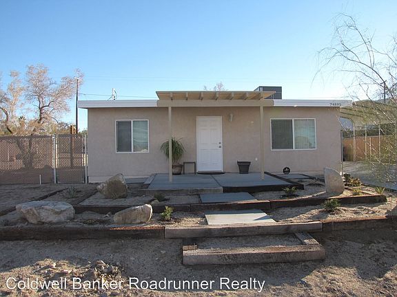 3rd image of 74895 Alta Loma Dr