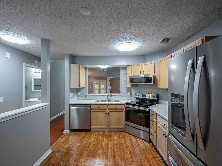 2645 Sam Houston Pl — Photo 19