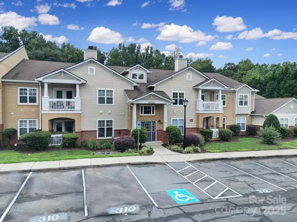 12355 Copper Mountain Blvd, Charlotte, NC 28277