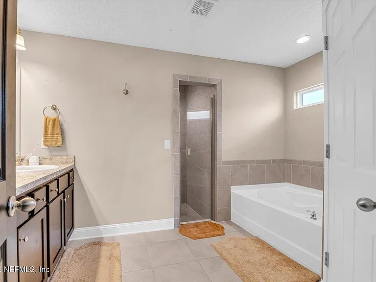 3142 Valiant Ct — Photo 18