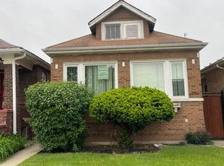 8618 S Loomis Blvd, Chicago, IL 60620