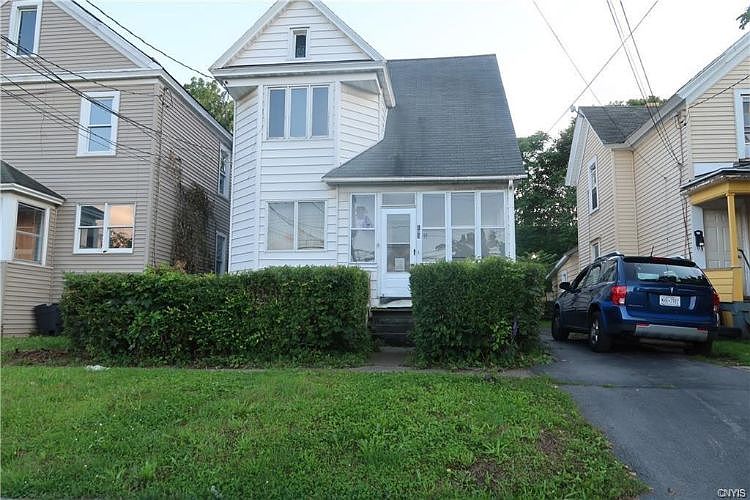 1st image of 193 Lakeview Ave
