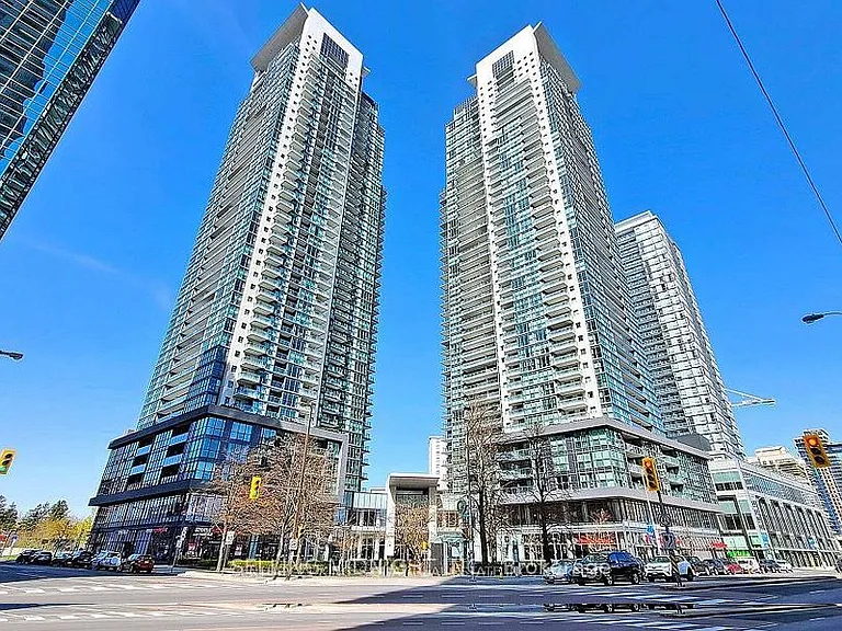 5162 Yonge St #Penthouse 301 — Photo 1