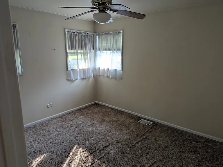 2705 Park St — Photo 7
