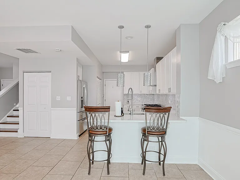 1854 S Fallbrook Dr — Photo 12