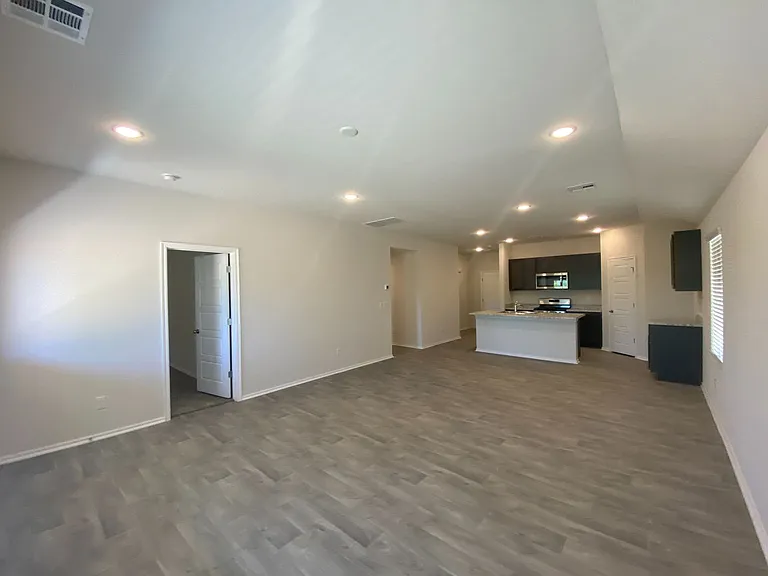 9512 Squire Ln — Photo 7