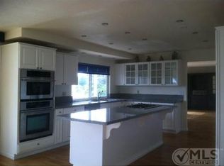 3337 Ryan Dr, Escondido, CA 92025