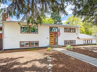 1521 6th St, Cheney, WA 99004