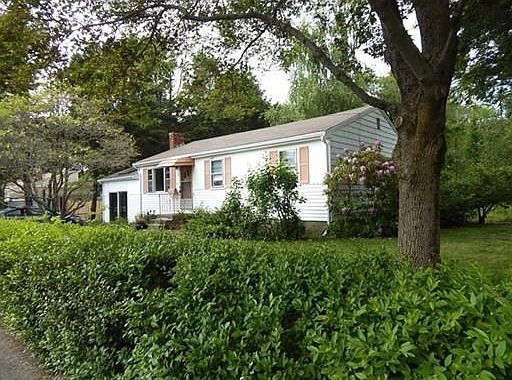 2nd image of 47 Whipple St
