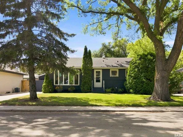 2602 Paul CRESCENT, Saskatoon, SK S7J 2T6