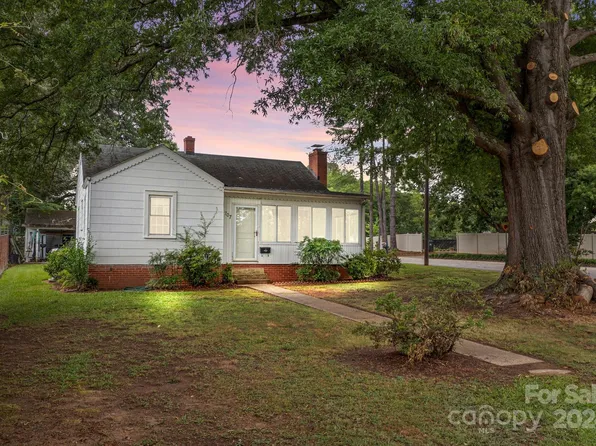 707 2nd St, Spencer, NC 28159