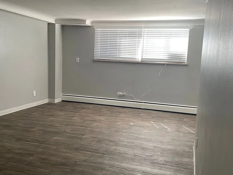 Harvin Apartments — Photo 1