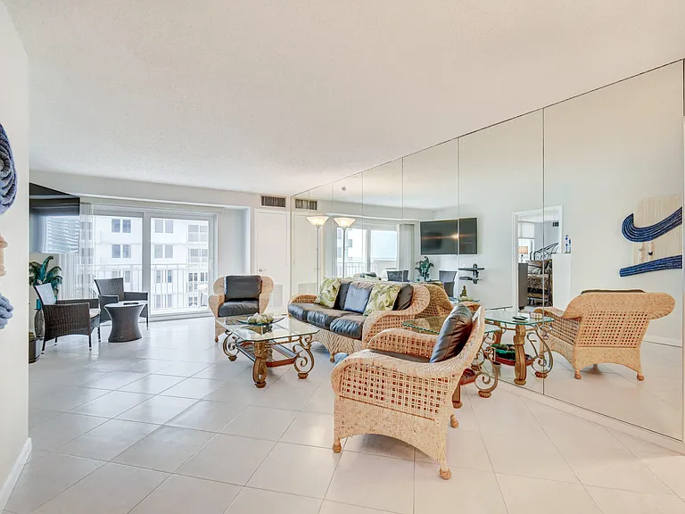 3221 S Ocean Blvd #505 — Photo 13