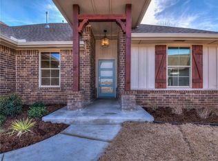 9128 NW 88th St, Yukon, OK 73099