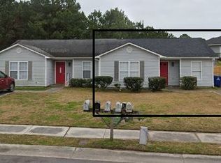 750 Pinewood Dr, Jacksonville, NC 28546
