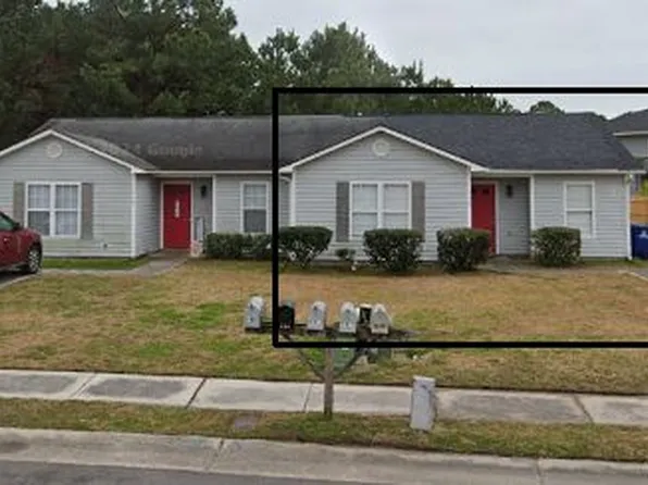 750 Pinewood Dr, Jacksonville, NC 28546