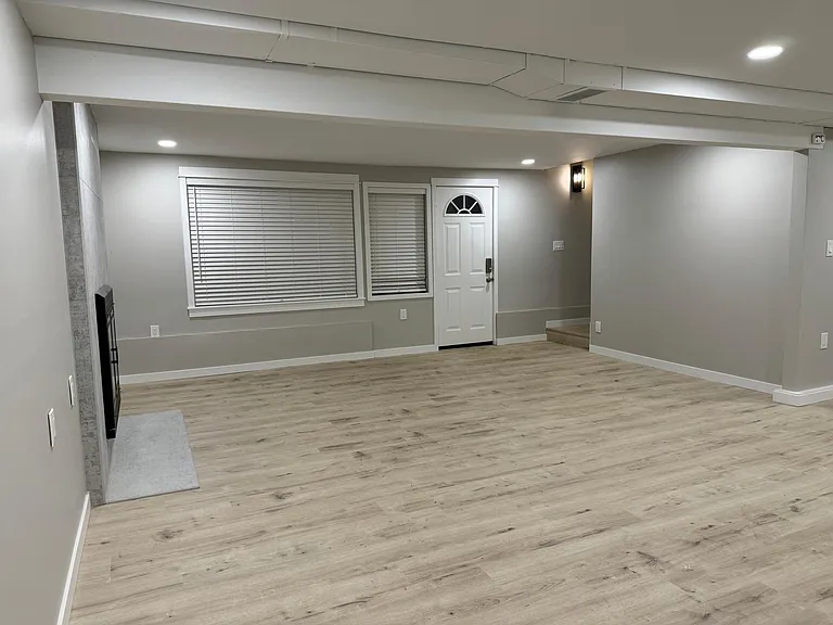 16209 Lake Hills Blvd — Photo 33