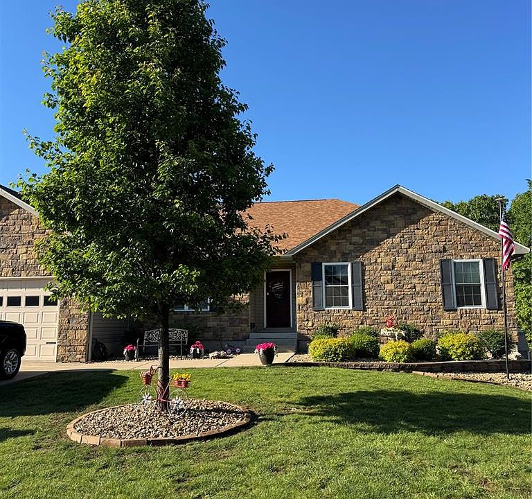 1st image of 12250 Alexandria Ct