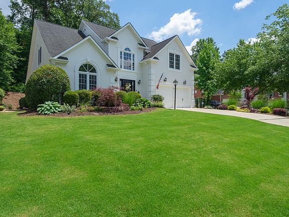 3rd image of 1756 Millside Dr SE