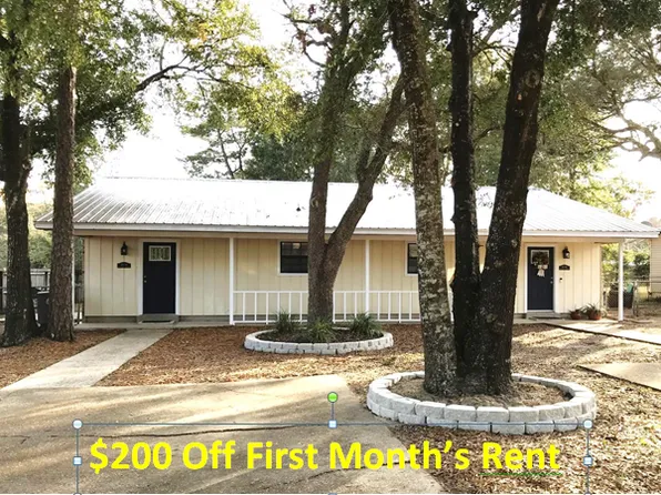 307 Lincoln Ave APT A, Valparaiso, FL 32580