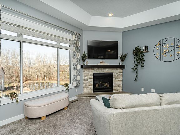 5th image of 4220 Genevieve Pl NW