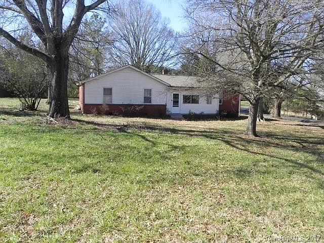 2nd image of 2908 Margaret Wallace Rd