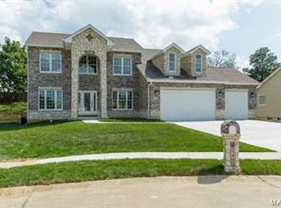 24 Expedition Trl, Saint Charles, MO