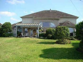 2nd image of 3806 Shoreview Ln
