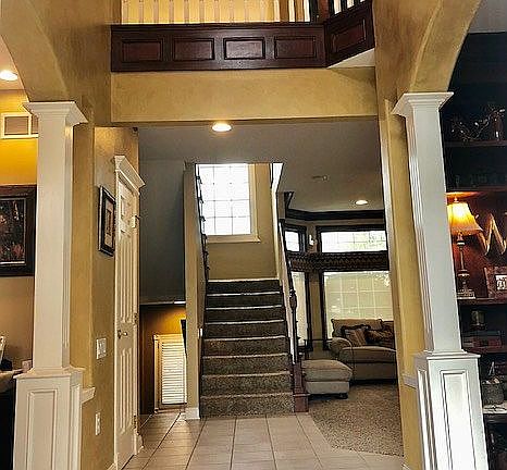 Entry Foyer 