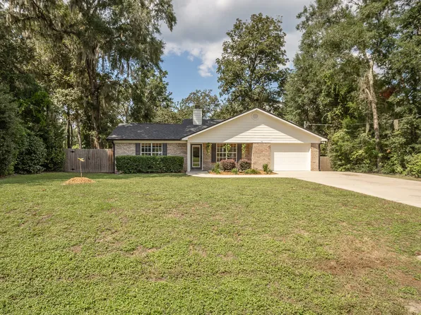 46 Talon Dr, Crawfordville, FL 32327