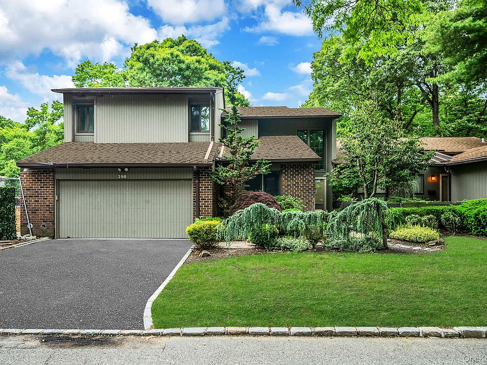 1st image of 298 Vista Drive