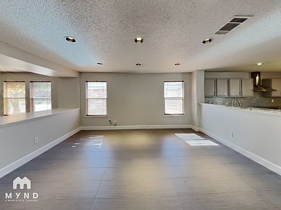 4th image of 5455 San Patricio Dr