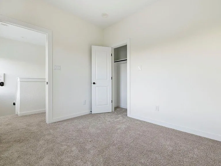 6417 Eastland St #A — Photo 27