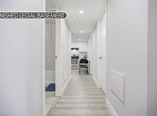 21 Sandsprings Cres #BASEMENT, Kitchener, ON N2E 2C6