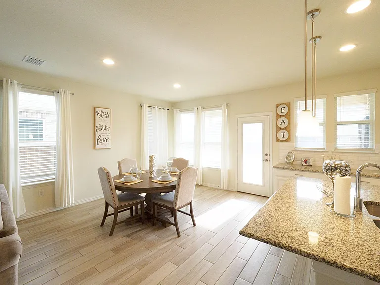 3110 Linham Dr — Photo 3