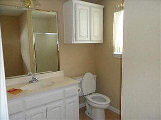 3rd image of 329 Fairhavens Dr