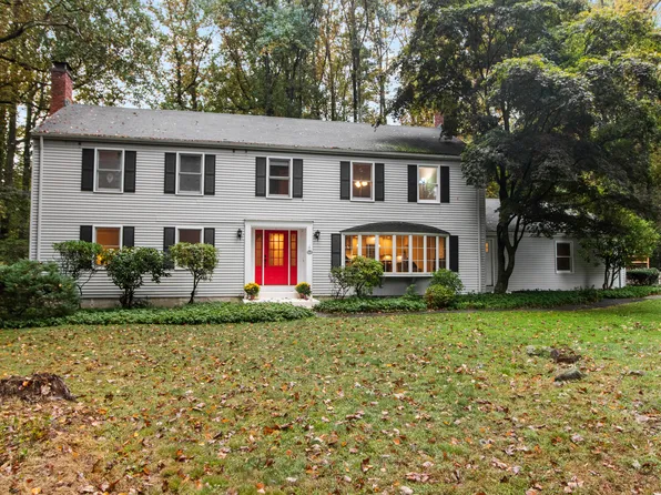 44 Oak Hill Lane, Woodbridge, CT 06525