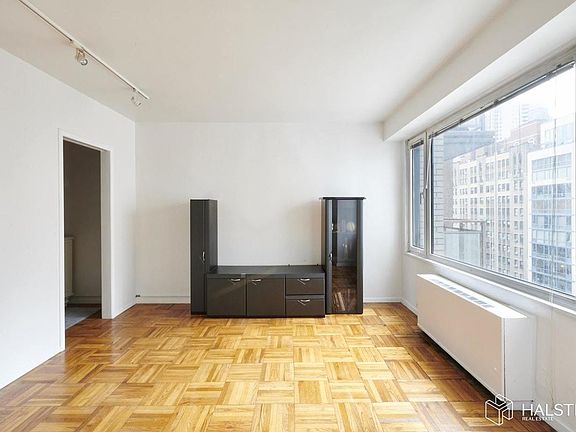 4th image of 303 E 57th St APT 10A