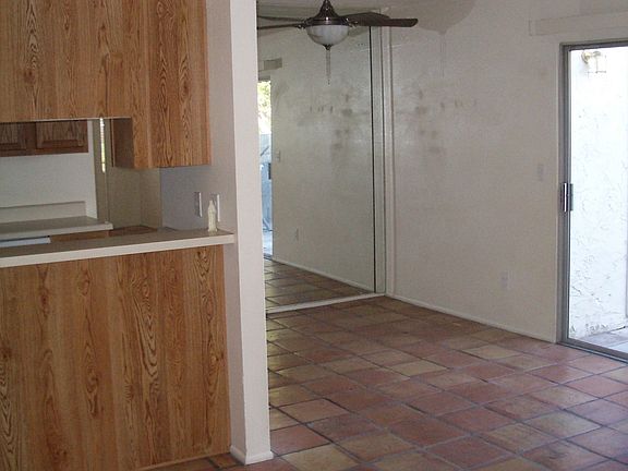 2nd image of 709 E Cochise Dr #A