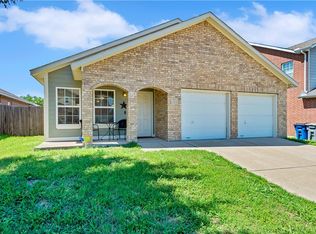 3235 Buckskin Dr, Dallas, TX 75241
