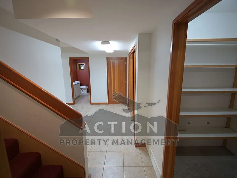 23 Karie Ct — Photo 38