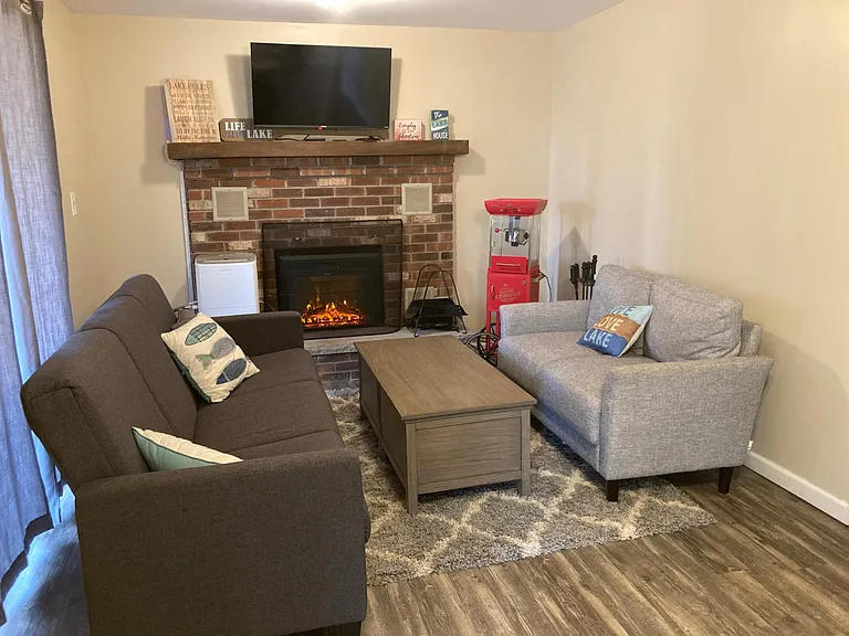 176 Birch Dr — Photo 4