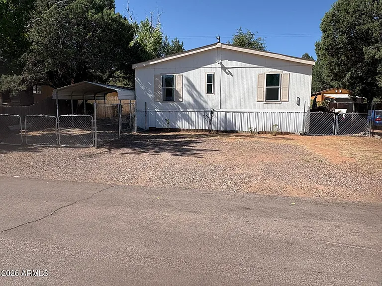 1007 W Saddle Ln — Photo 26