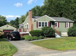 22 Pleasant St, Littleton, MA 01460