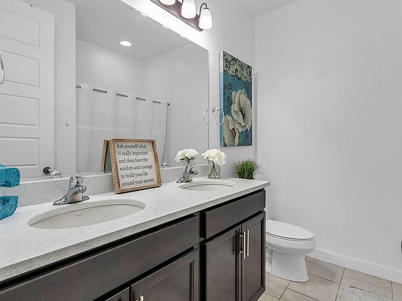 3rd image of 5092 W Blythswood Ln