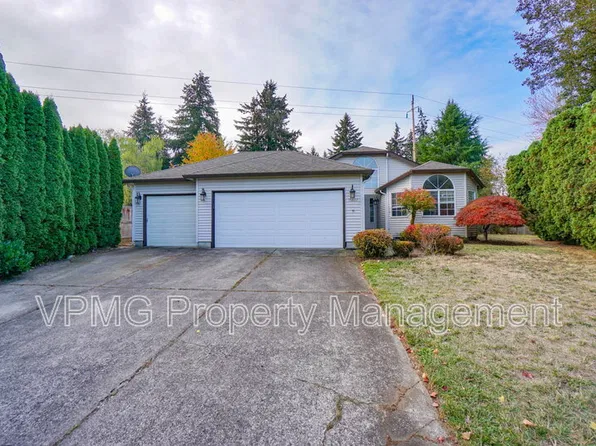 15807 NE 40th St, Vancouver, WA 98682
