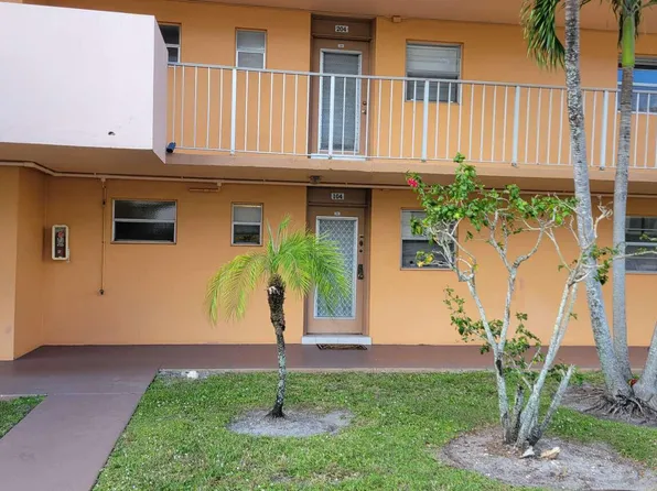 3001 NW 46TH Avenue #104, Lauderdale Lakes, FL 33313